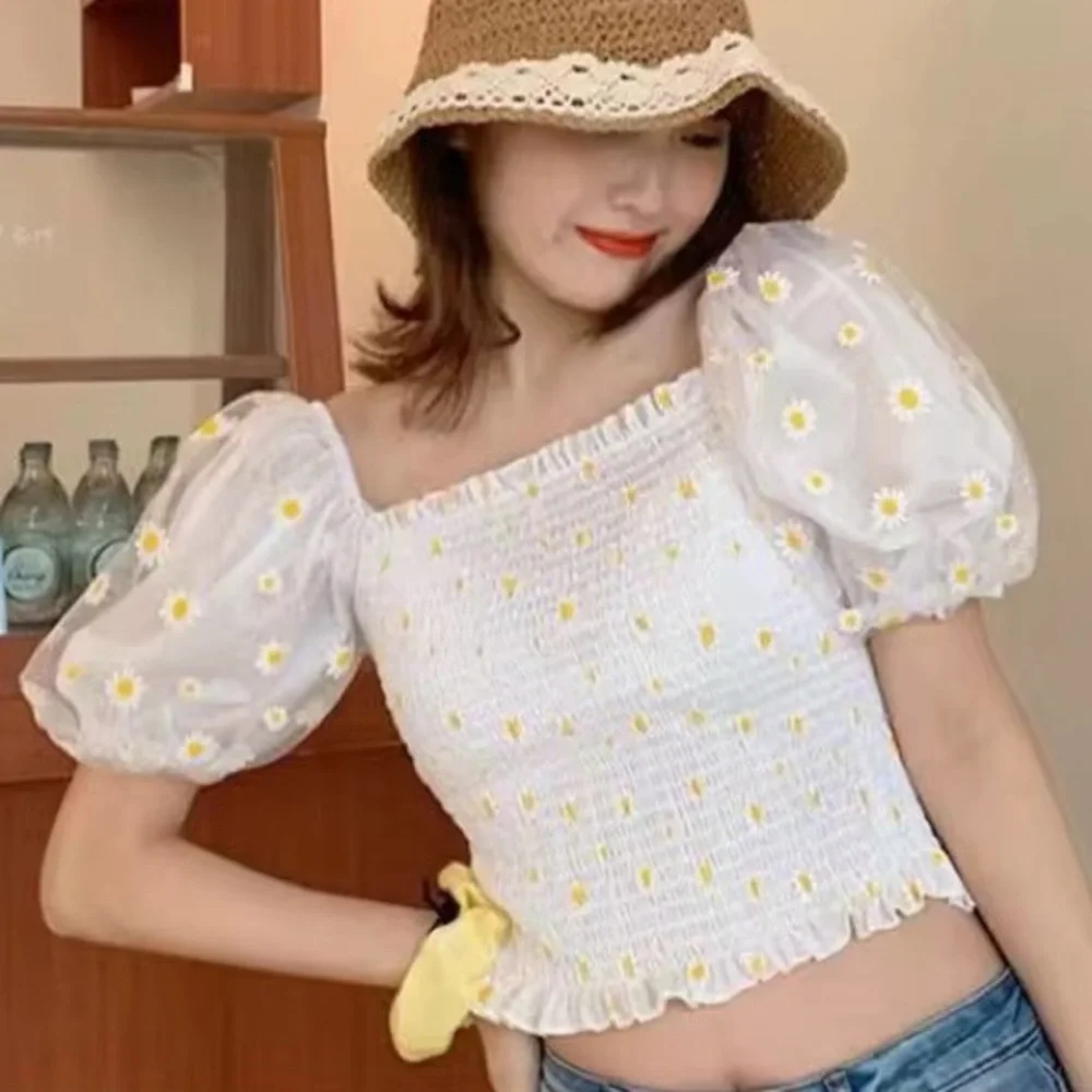 #017 Smocked Puff Sleeve Top – White Daisy – Women’s XS S – On/Off Shoulder - Picture 4 of 8